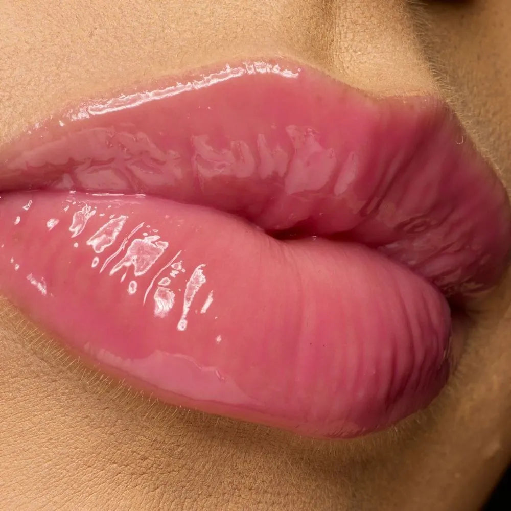 NYX PMU Jelly Job Lip Gloss. Labios irresistibles con efecto jelly y voluminosos.